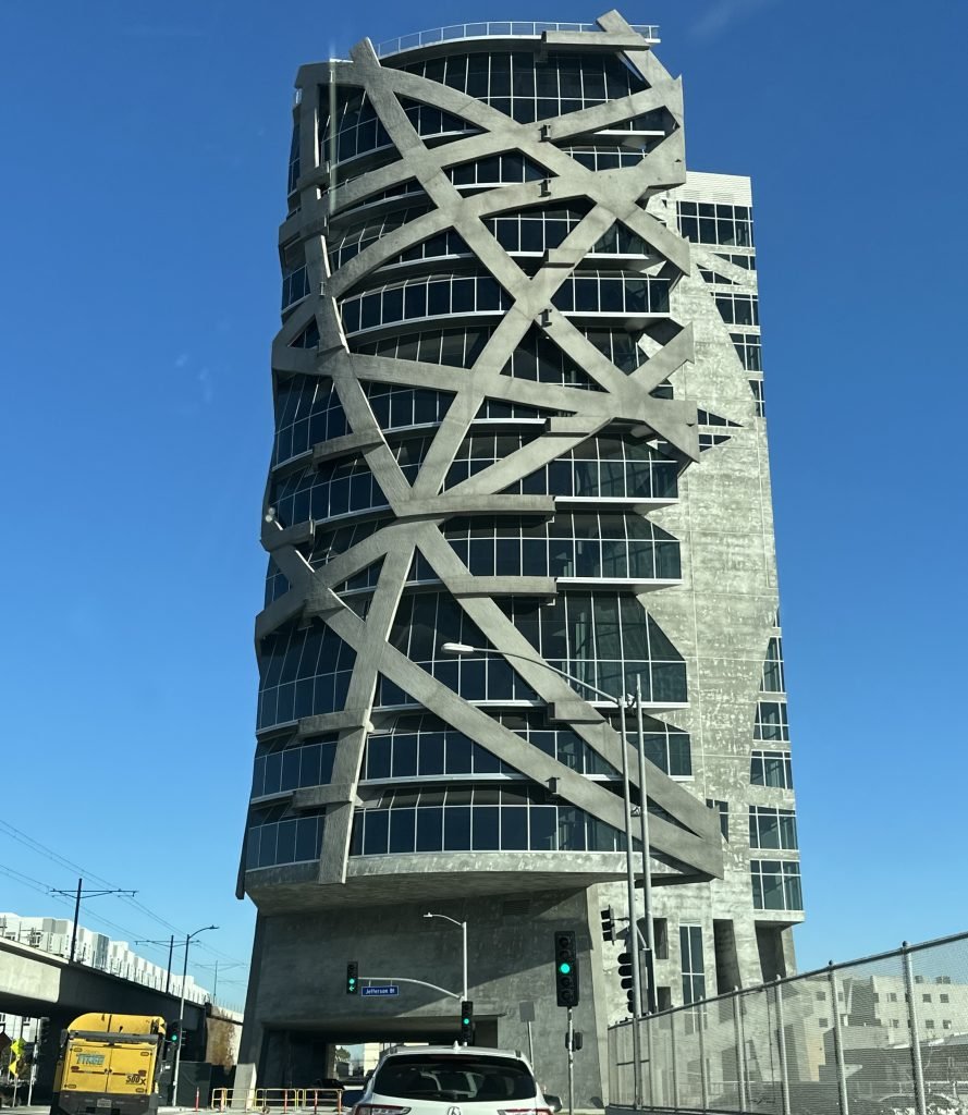 Exploring Los Angeles Architecture 1